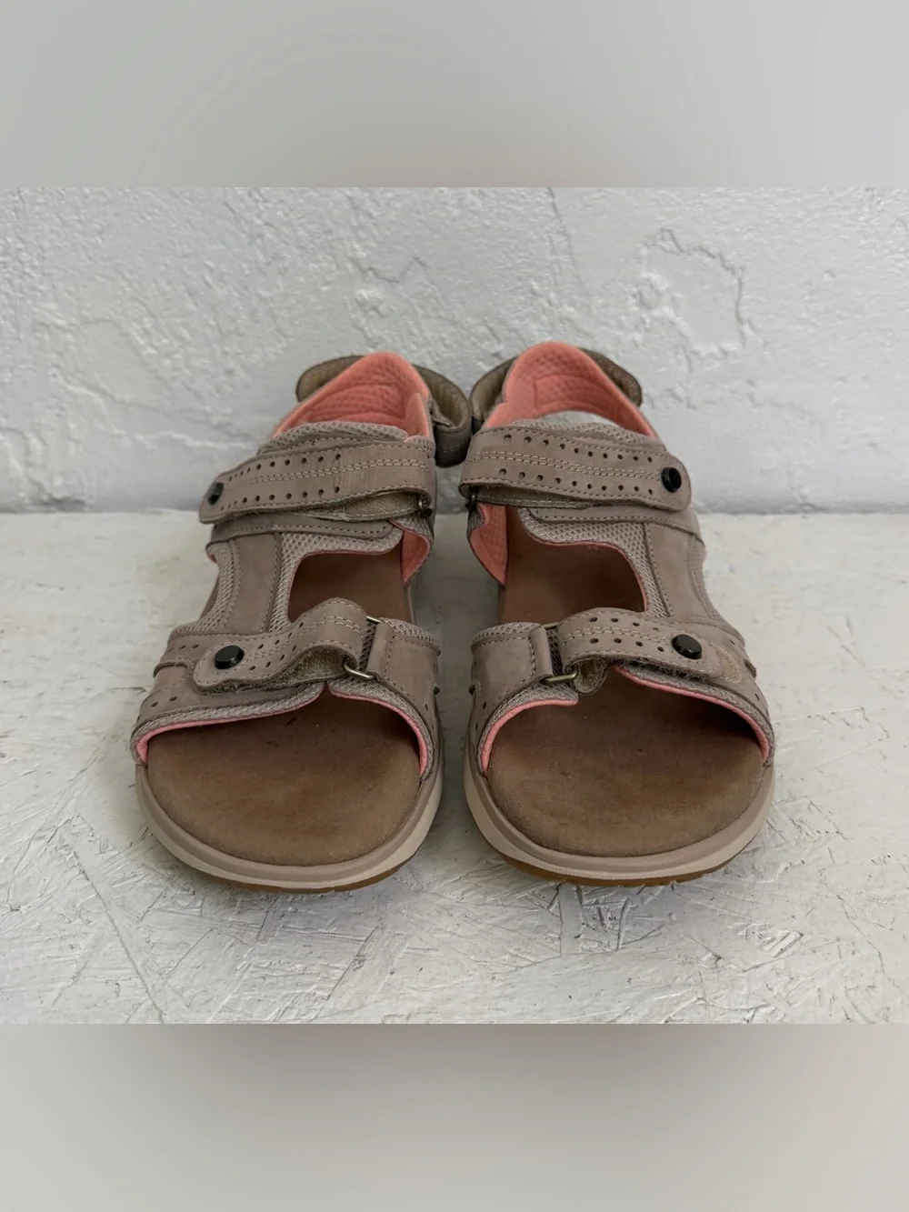 SAS Embark Sandals Womens 8.5 N Taupe Walking Tripad Comfort Adjustable Strap